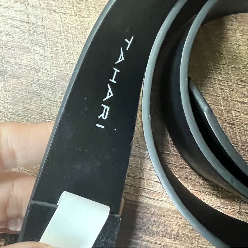 Tahari Material Girl Belt-black with gold NWT🏷 - Picture 10 of 11
